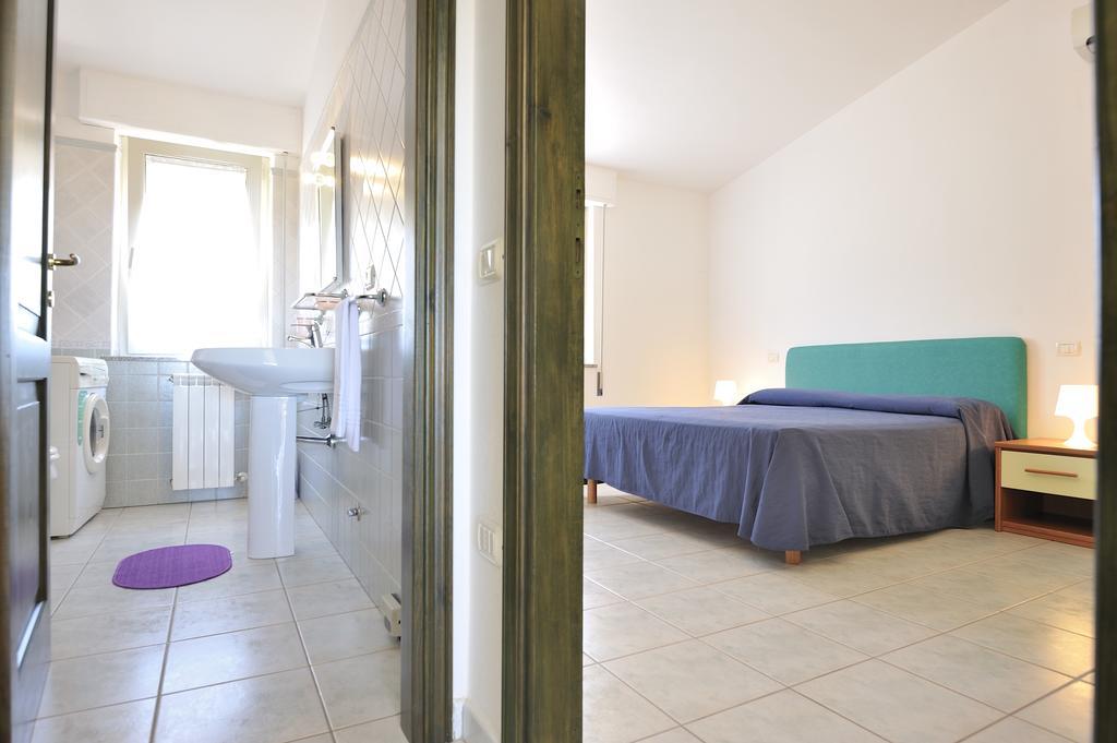 Arbatax Le Terrazze Sul Mare Aparthotel Quarto foto